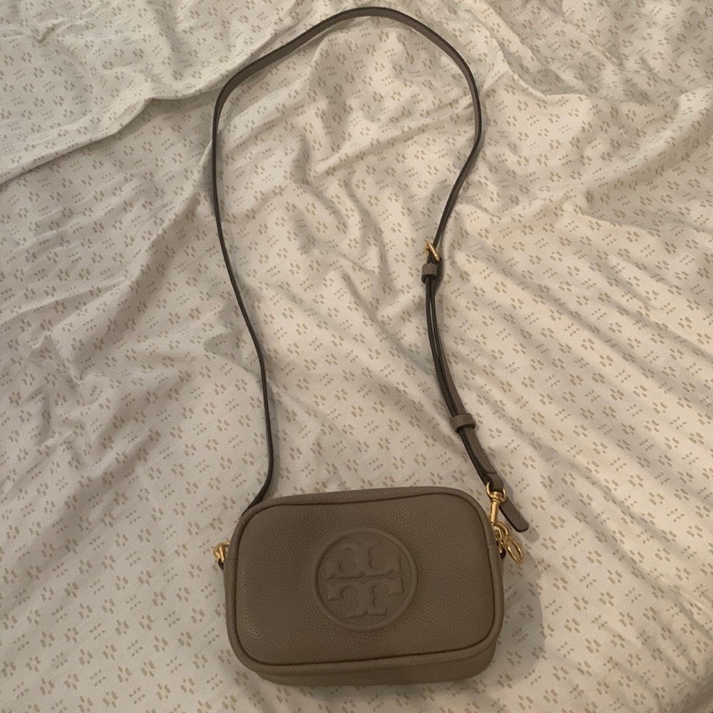 TB Perry Bombe Mini Bag Heron Gray.